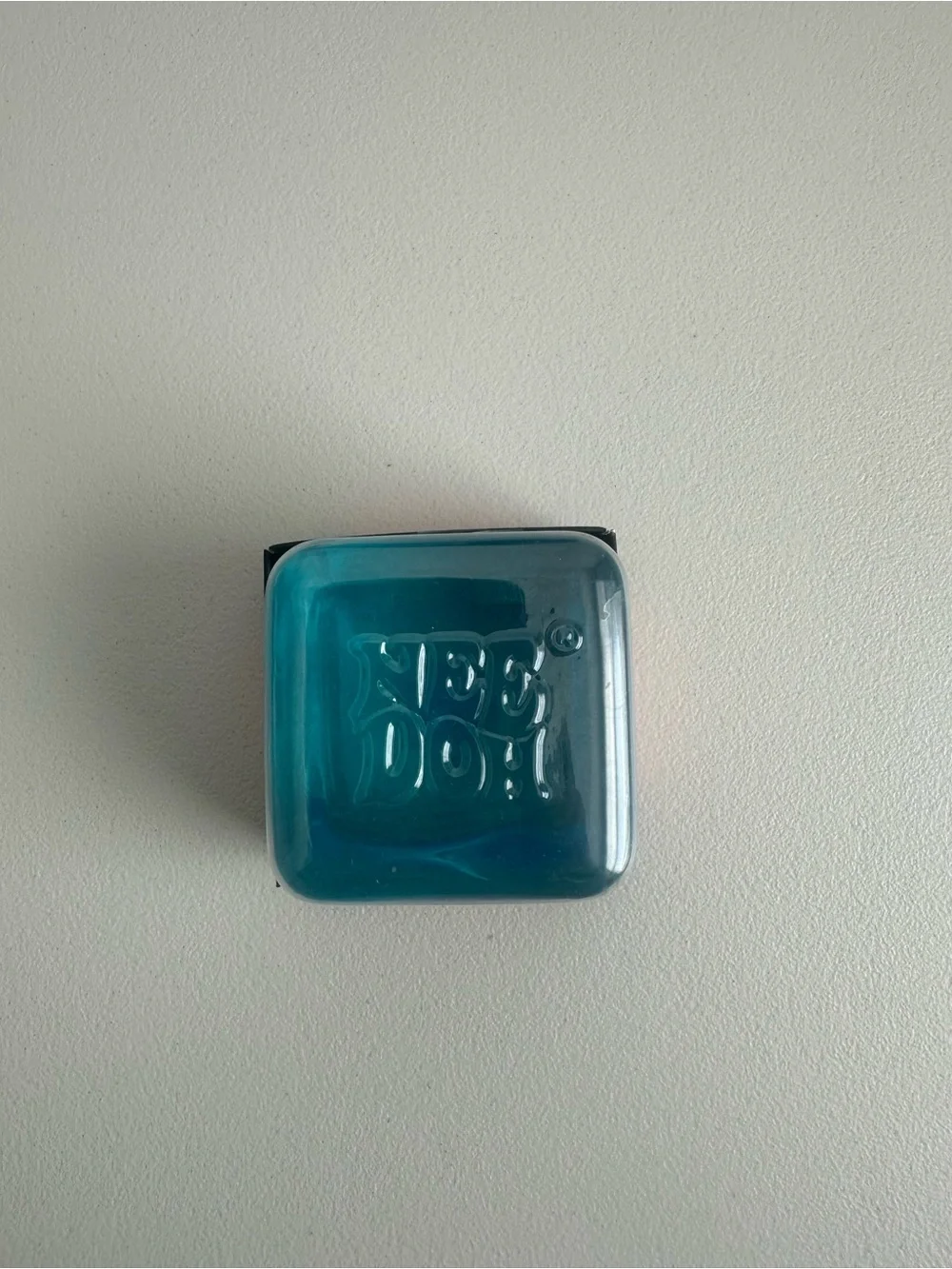 Nice Berg Super Solid Squish - Blue